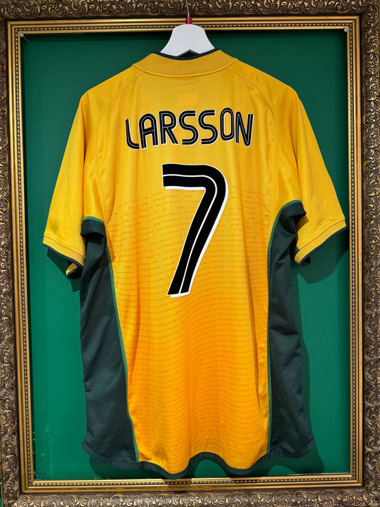 Celtic 2002/03 large Larsson 7