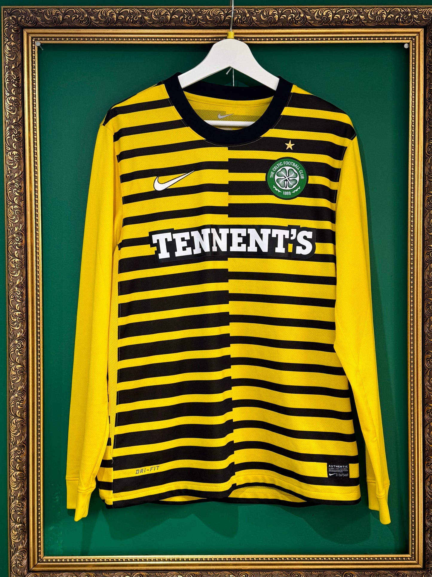 Celtic 2011/12 third medium ls Jinky 7