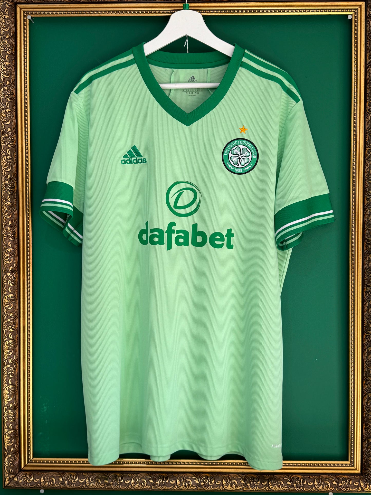 Celtic 2020/21 away xlarge