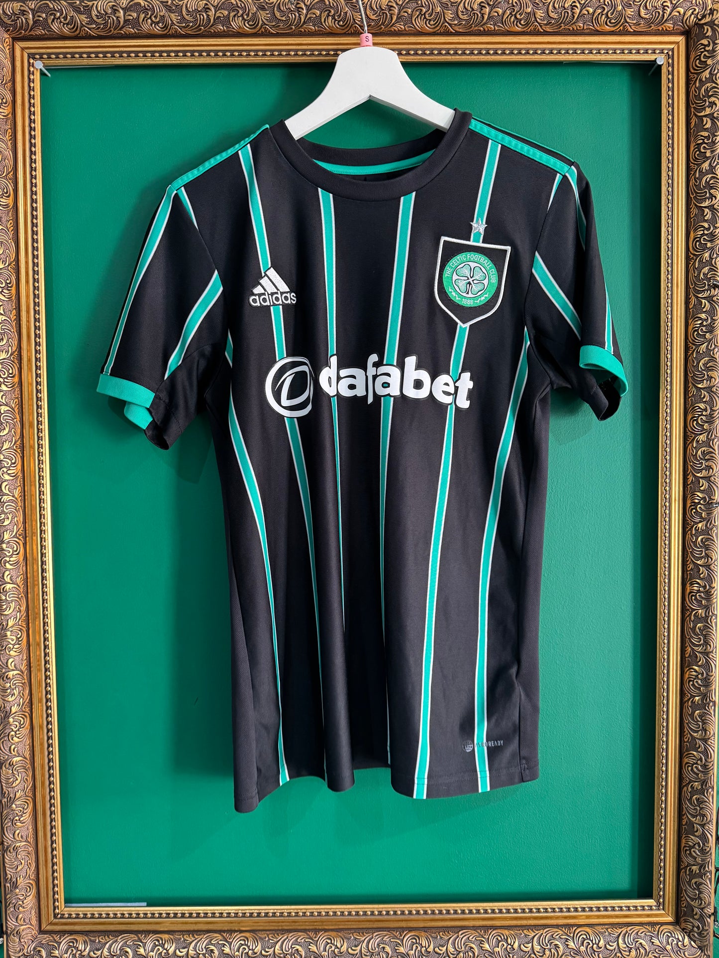 Celtic 2022/23 away small Jota 17