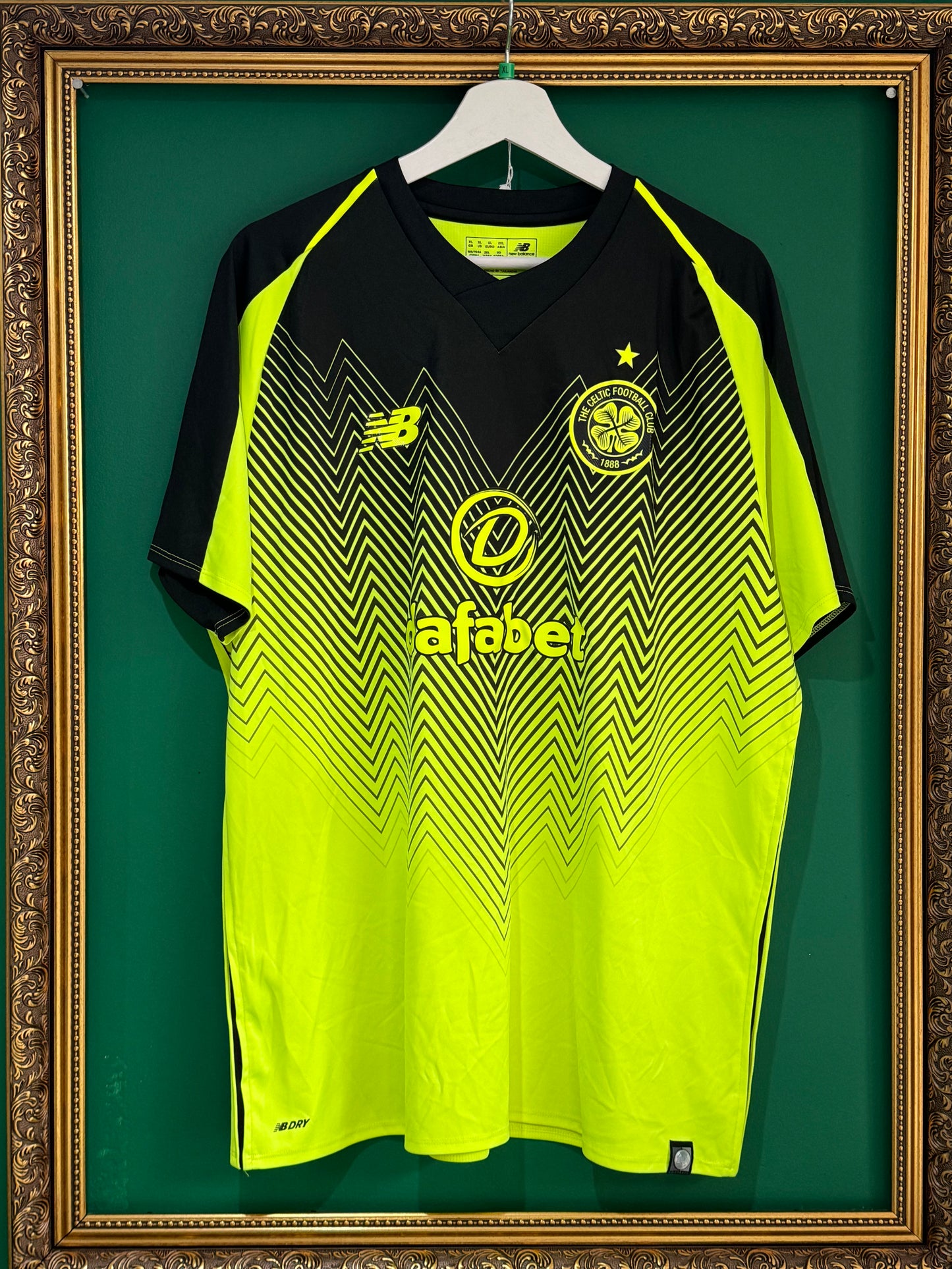 Celtic 2018/19 third xlarge