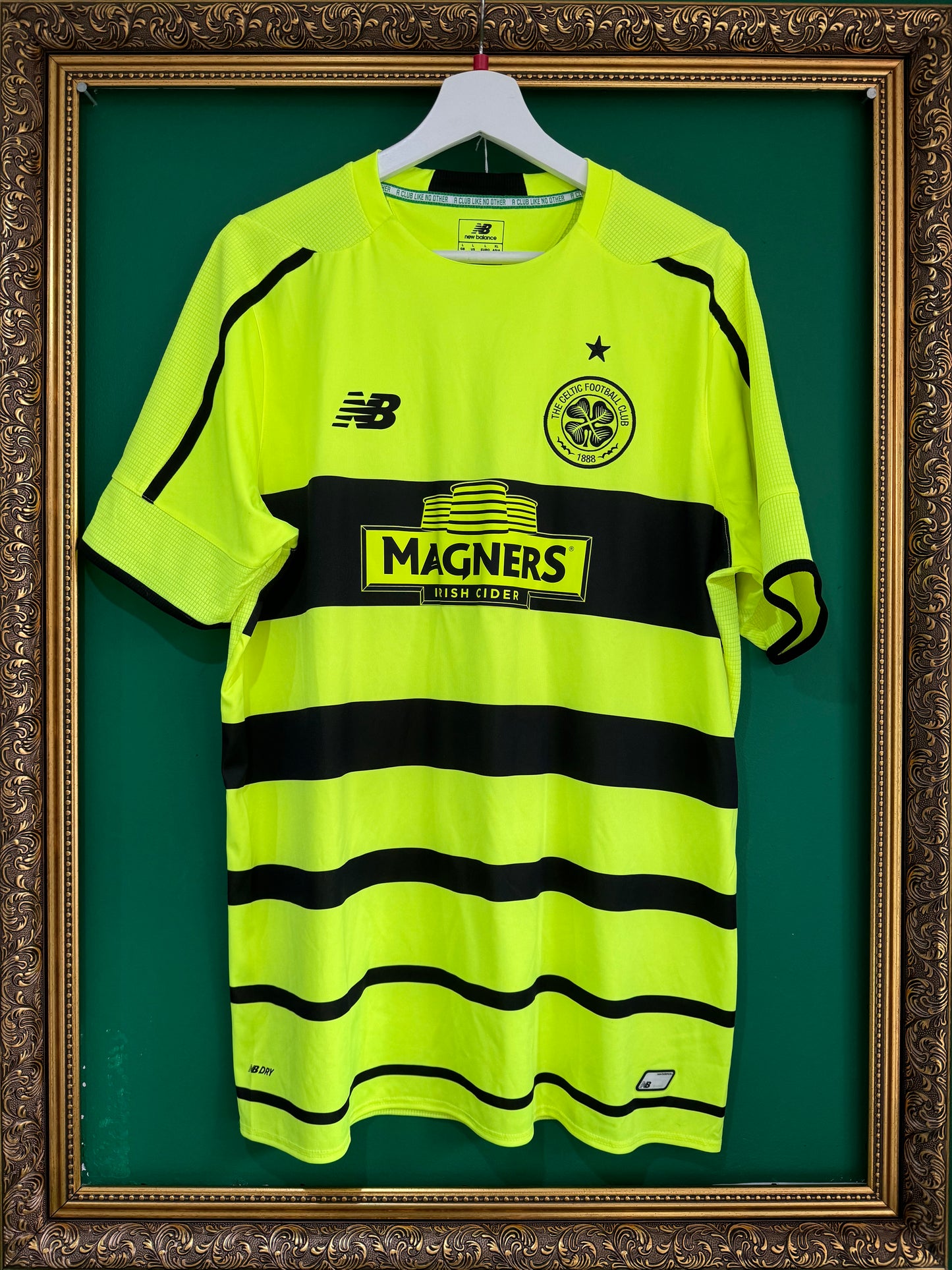 Celtic 2015/16 third large