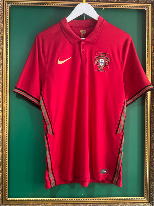 Portugal 2020 home shirt medium